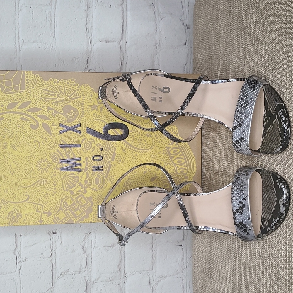 Mix No.6 Zaydia Silver Metallic Snake Print Heel